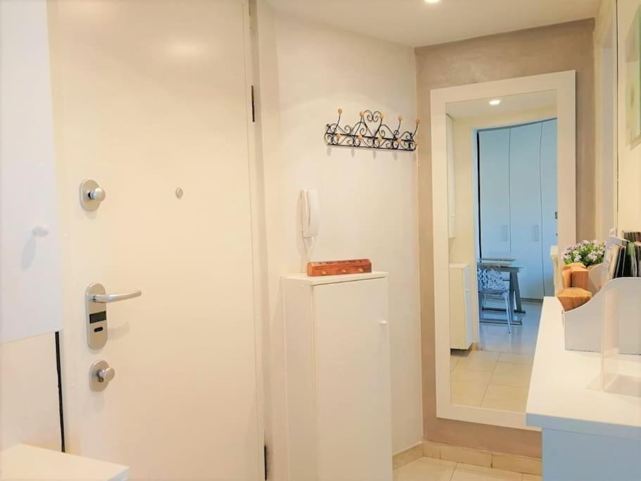 Gef House - Studio Apartment Bande Nere Mailand Exterior foto